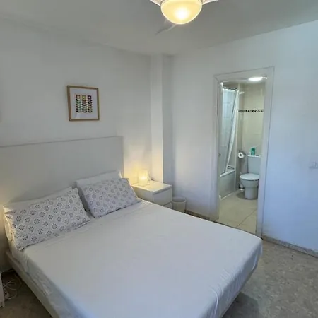 Relax En La Carihuela Tenis Y Parking Privado Apartmán *