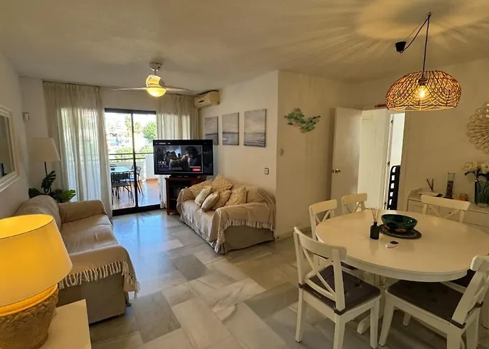 Apartment Relax En La Carihuela Tenis Y Parking Privado