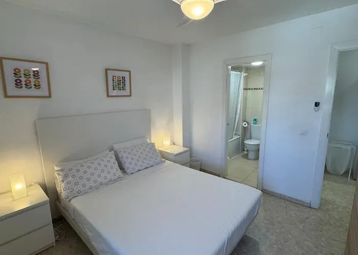 Relax En La Carihuela Tenis Y Parking Privado Apartment *
