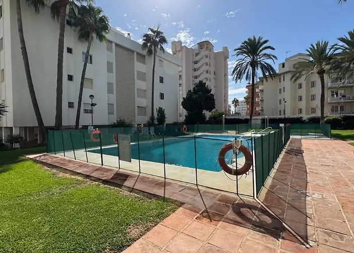Relax En La Carihuela Tenis Y Parking Privado Apartment *